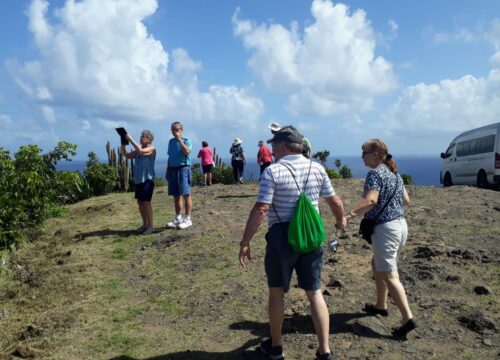 Shared airport shuttle St. Lucia